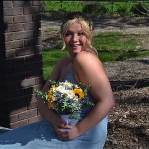 Meet your Posher, Whitney